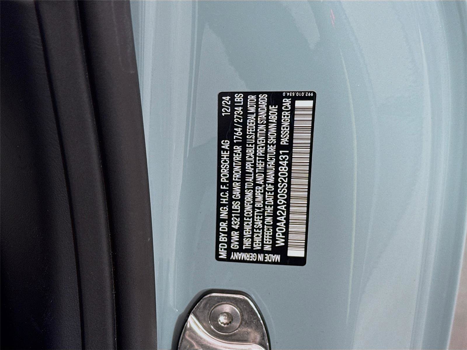 Used 2025 Porsche 911 Carrera image 28