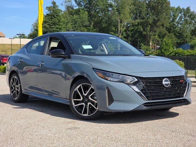 New 2025 Nissan Sentra SR w/ Trunk Package image 2