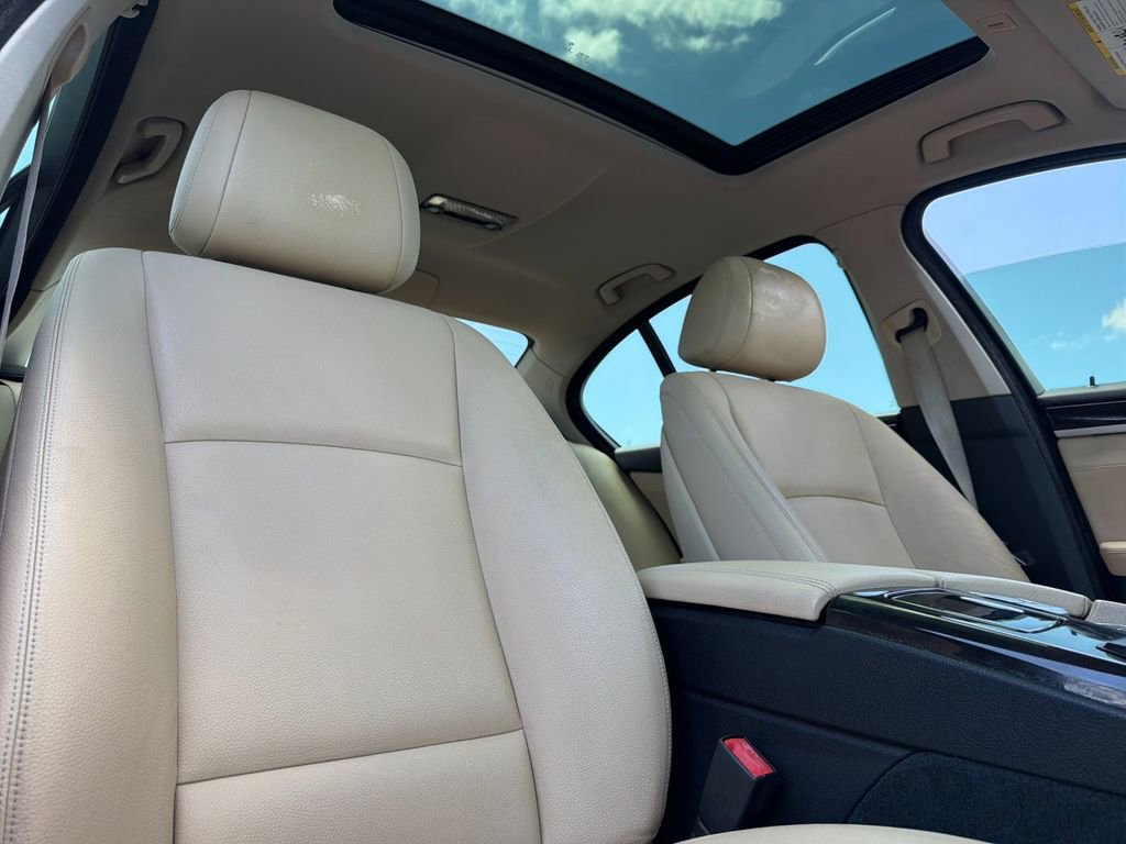 Used 2016 BMW 535i Sedan RWD image 16