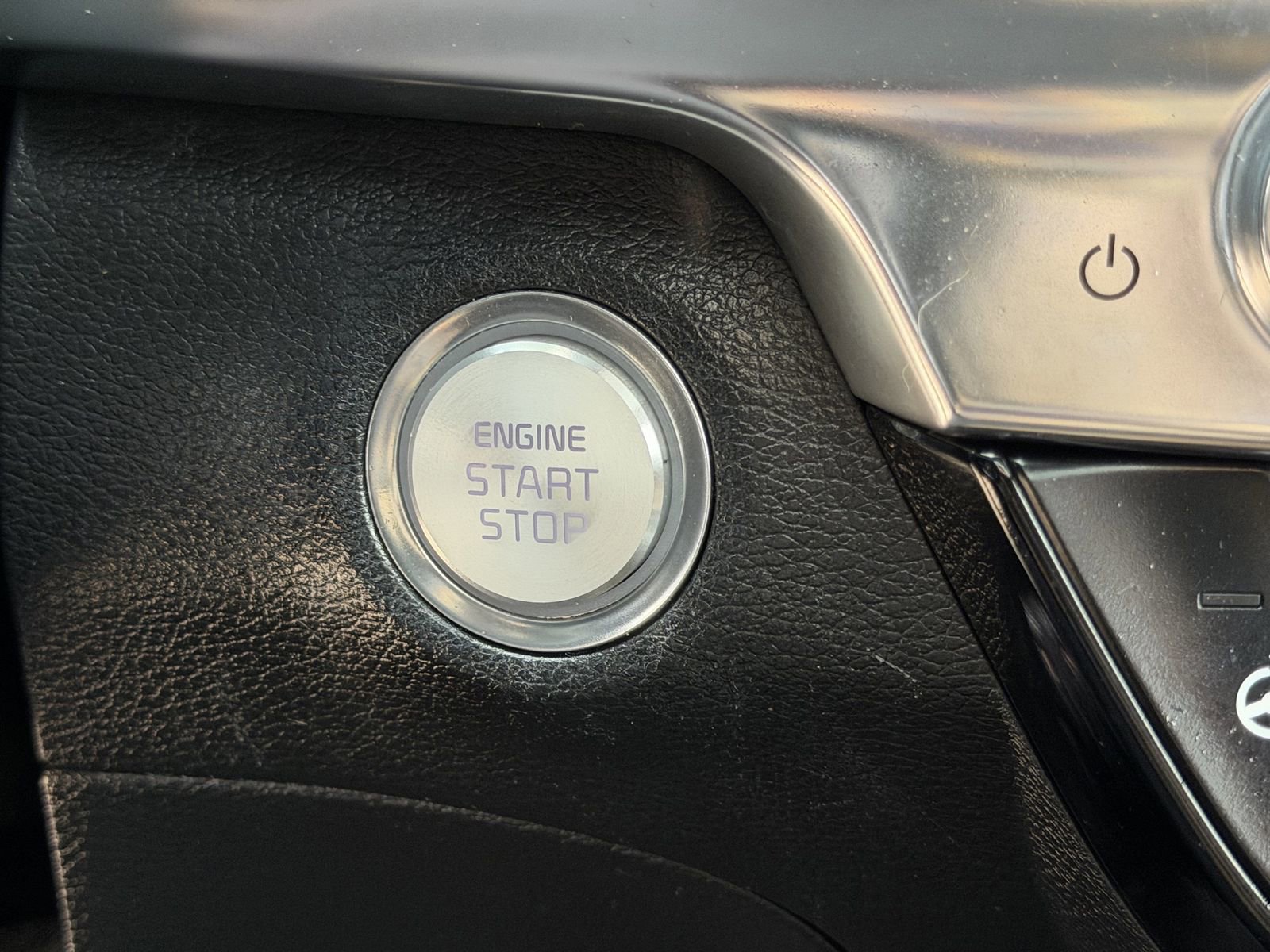 Used 2021 Kia Telluride SX w/ SX Prestige Package image 20