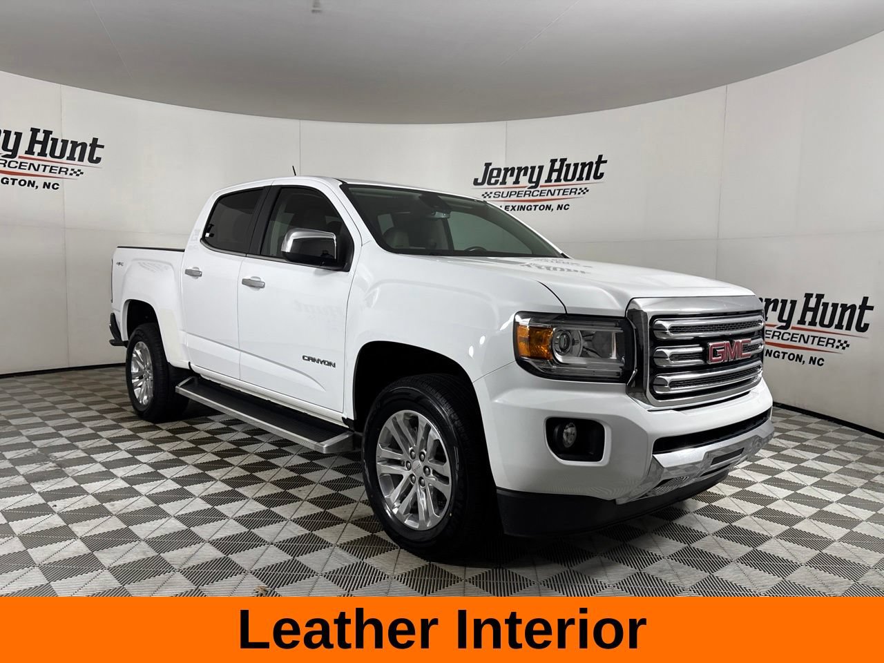 Used 2017 GMC Canyon SLT w/ Driver Alert Package AWD/4WD image 4