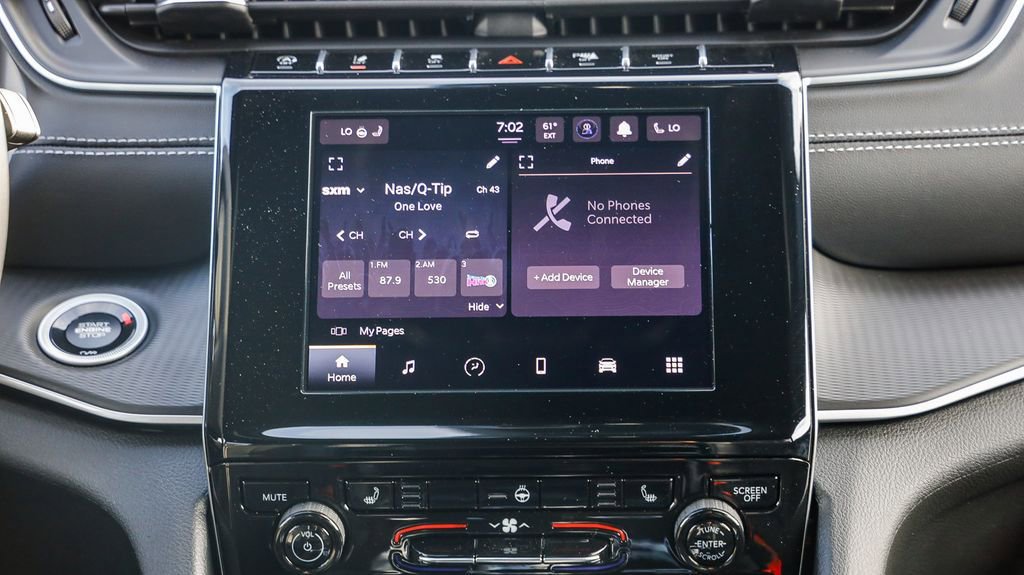 New 2025 Jeep Grand Cherokee Altitude image 15