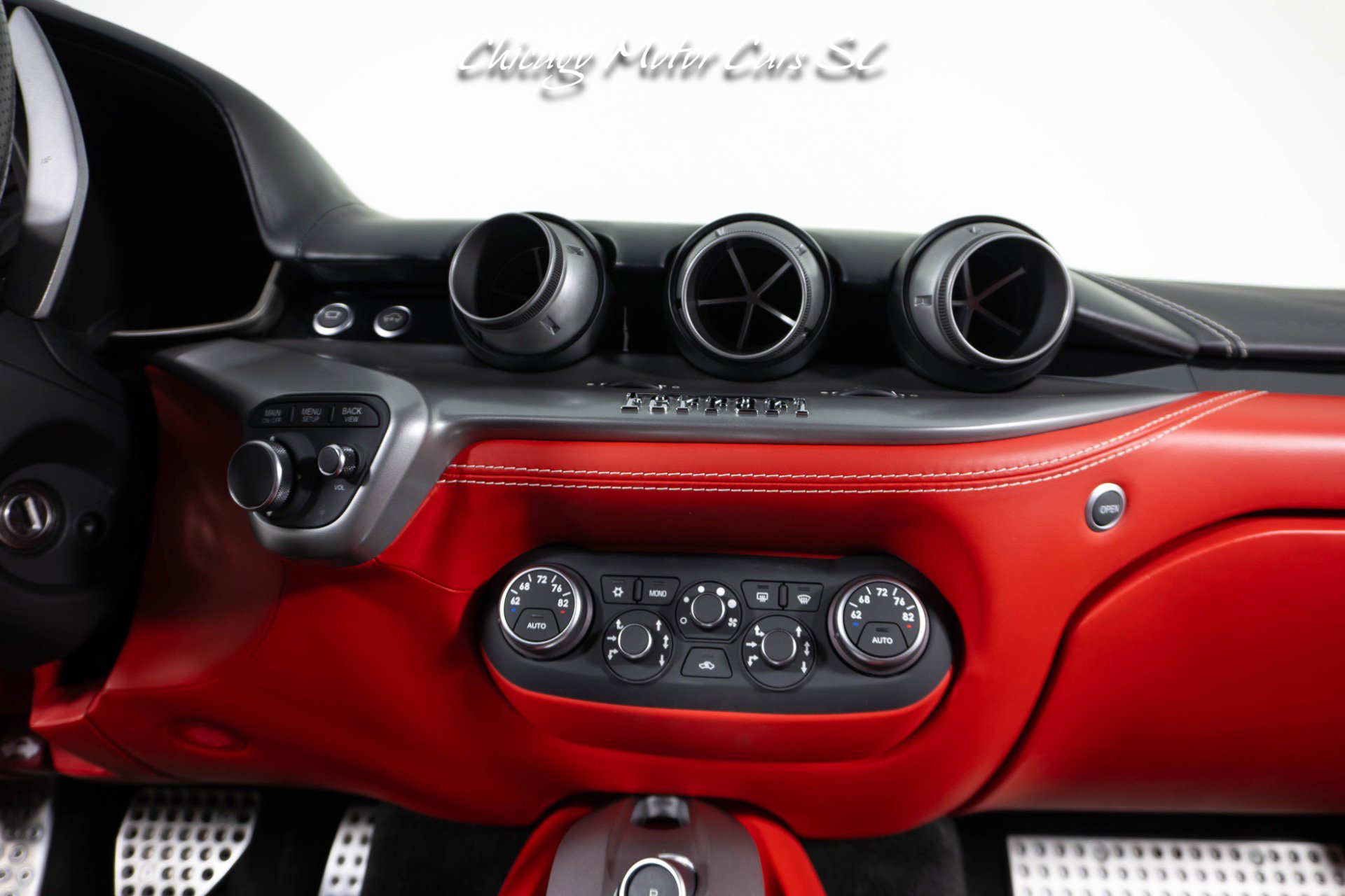 Used 2016 Ferrari F12 Berlinetta RWD image 39