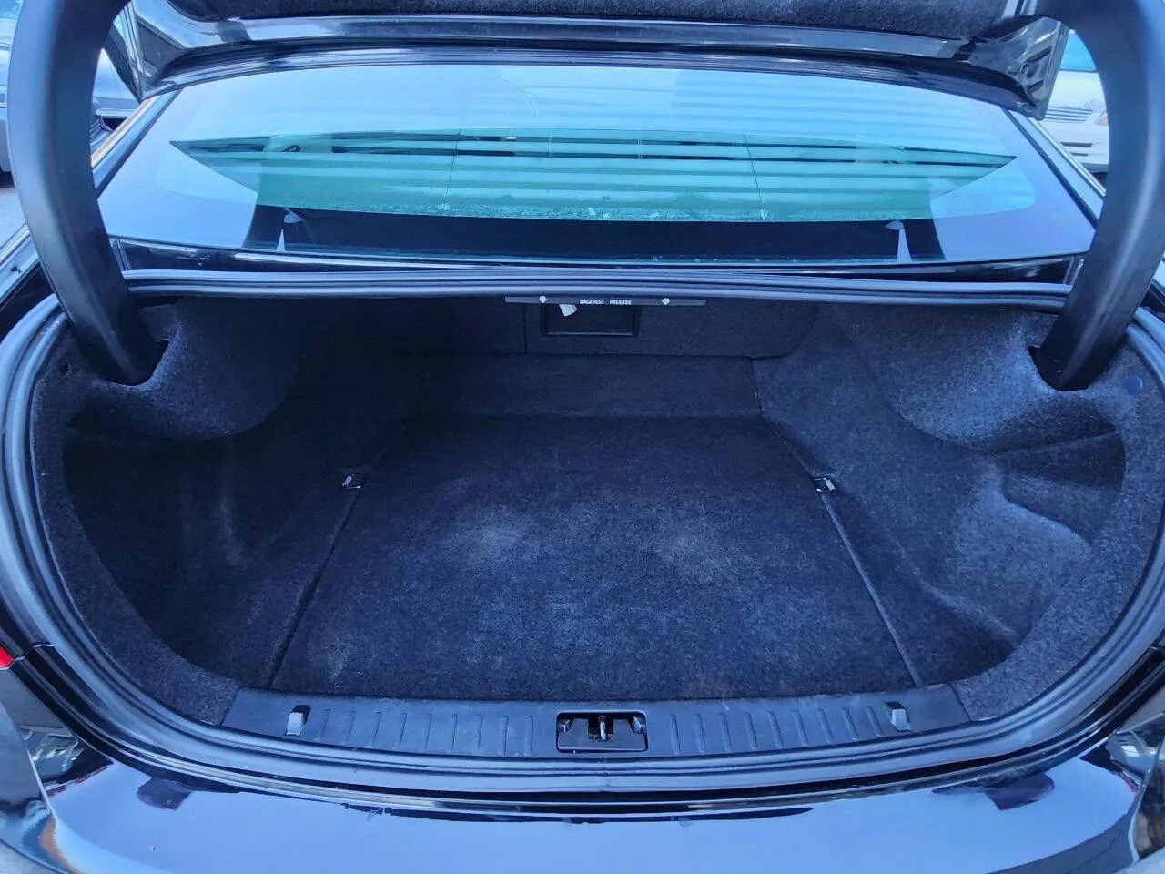 Used 2015 Volvo S60 T5 Premier image 12