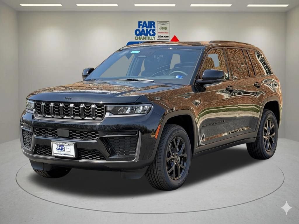 New 2026 Jeep Grand Cherokee Altitude AWD/4WD image 2