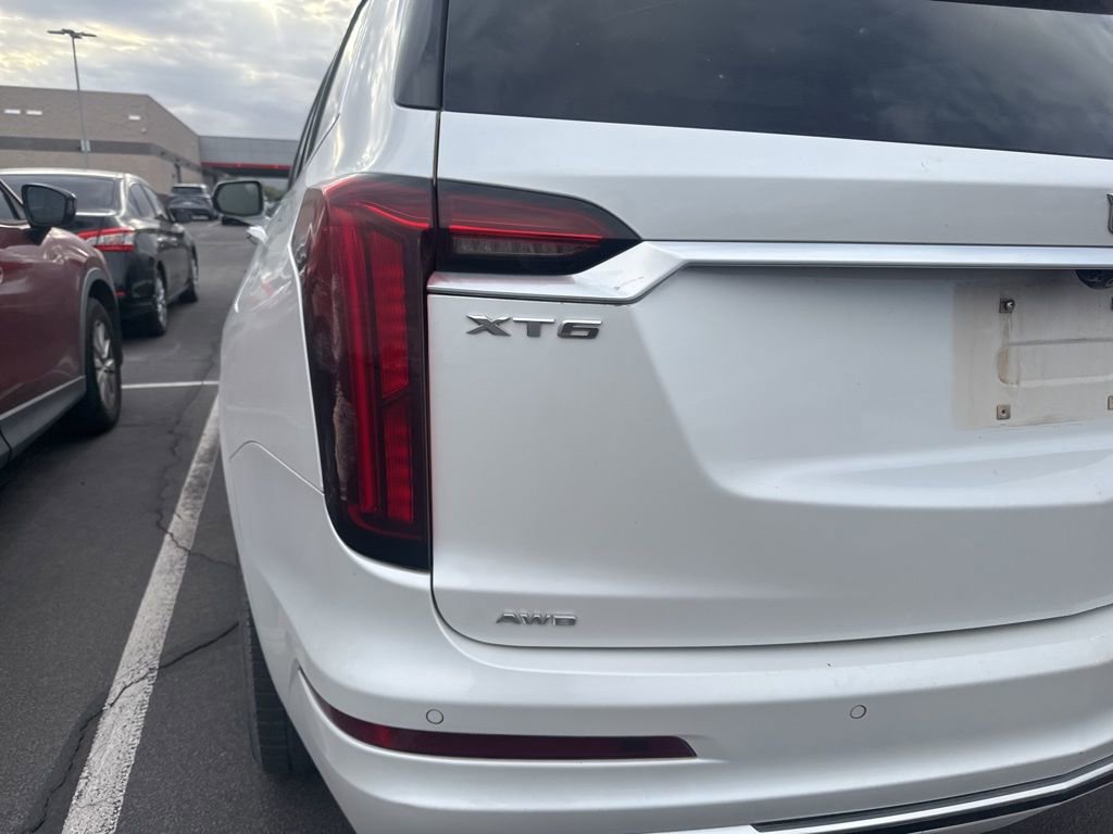 Used 2021 Cadillac XT6 Premium Luxury image 6