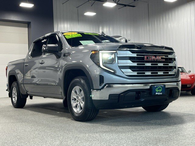 Certified 2023 GMC Sierra 1500 SLE w/ Preferred Package AWD/4WD image 6