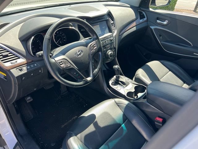 Used 2018 Hyundai Santa Fe Sport w/ Cargo Package AWD/4WD image 17