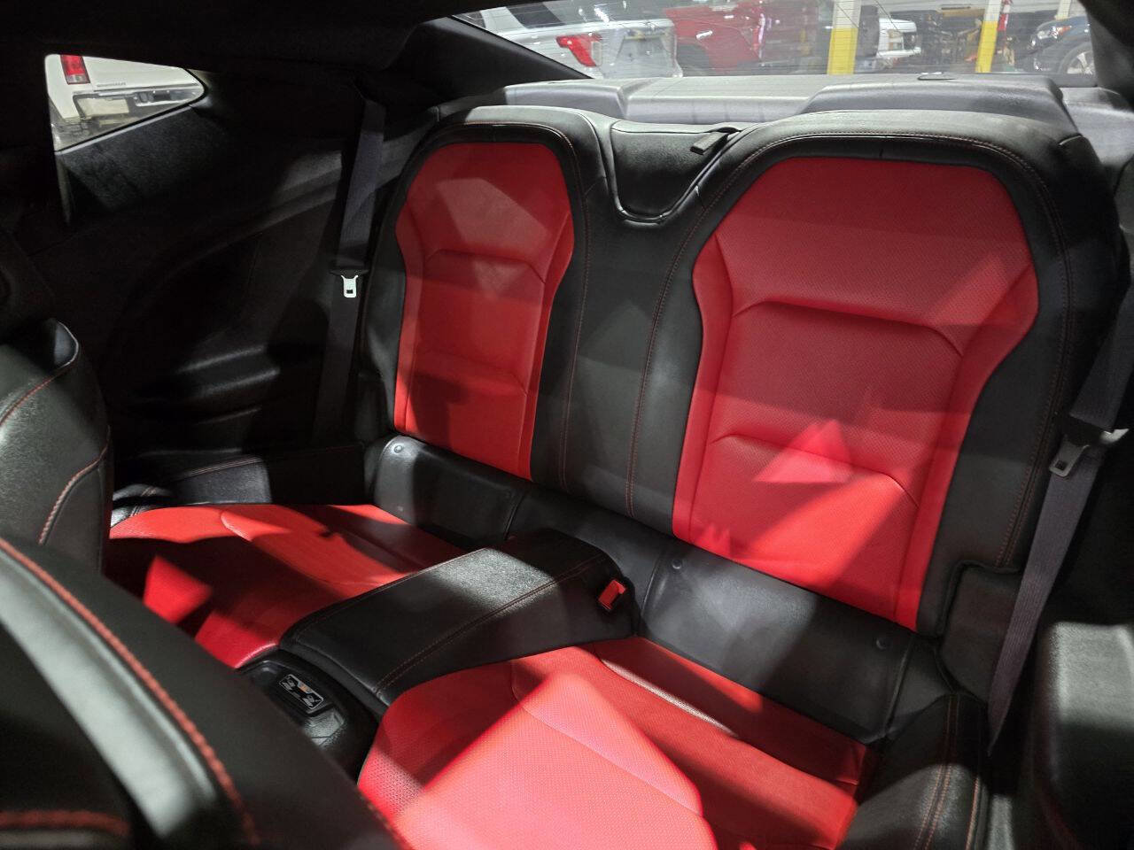 Used 2017 Chevrolet Camaro SS image 30