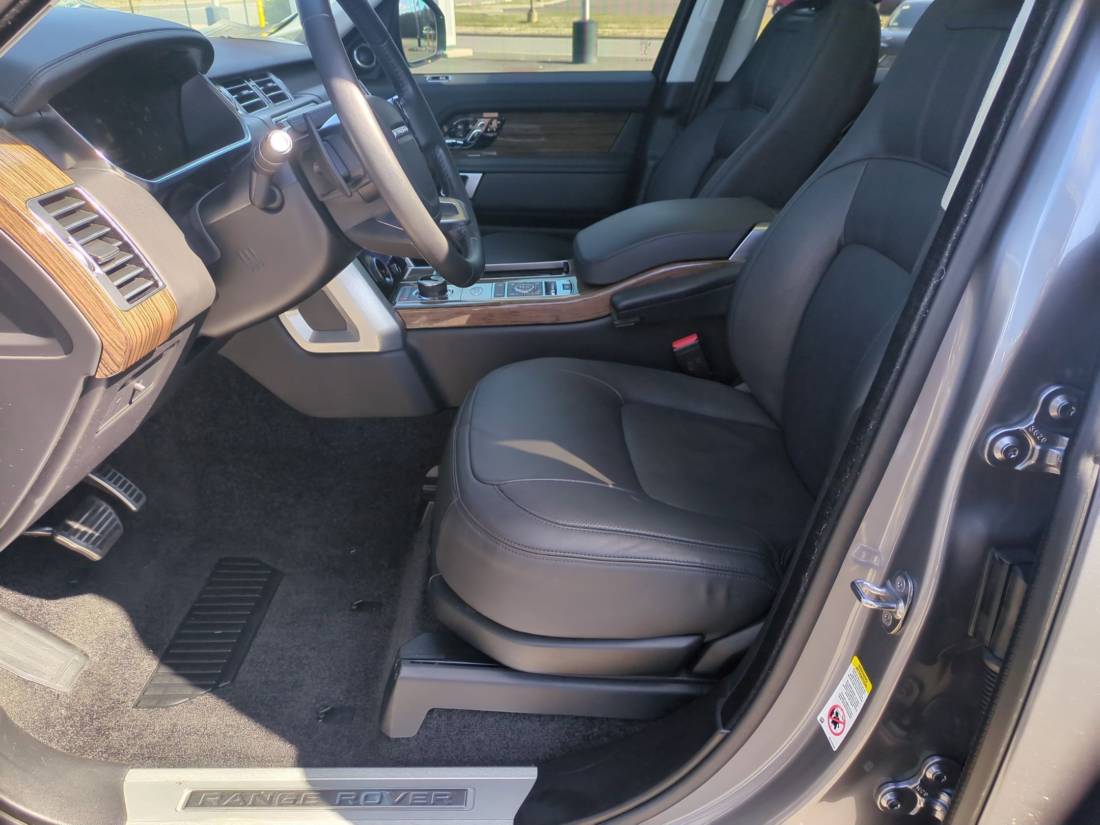 Used 2021 Land Rover Range Rover Westminster Edition AWD/4WD image 19