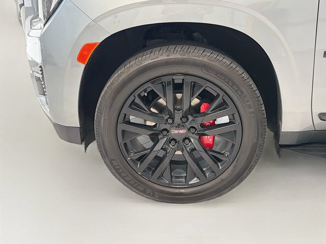 Used 2023 GMC Yukon XL Denali AWD/4WD image 29