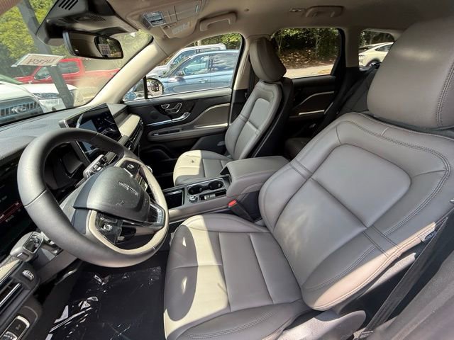 New 2025 Lincoln Corsair FWD image 12