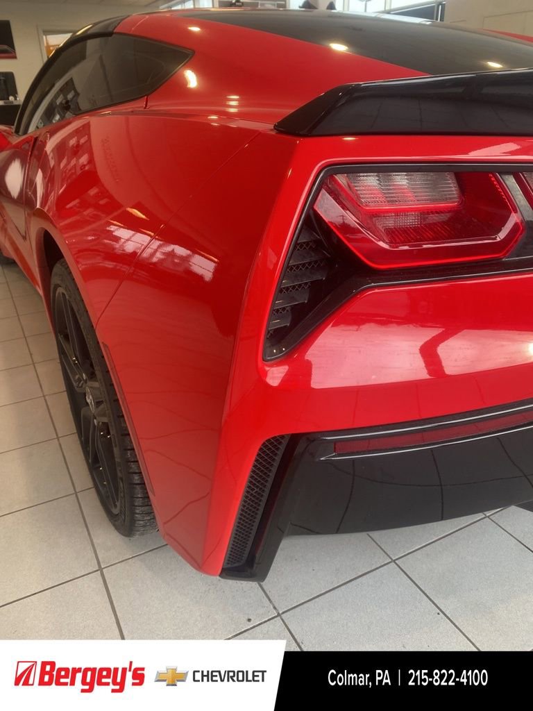 Certified 2015 Chevrolet Corvette Stingray Coupe w/ 3LT Preferred Equipment Group image 9