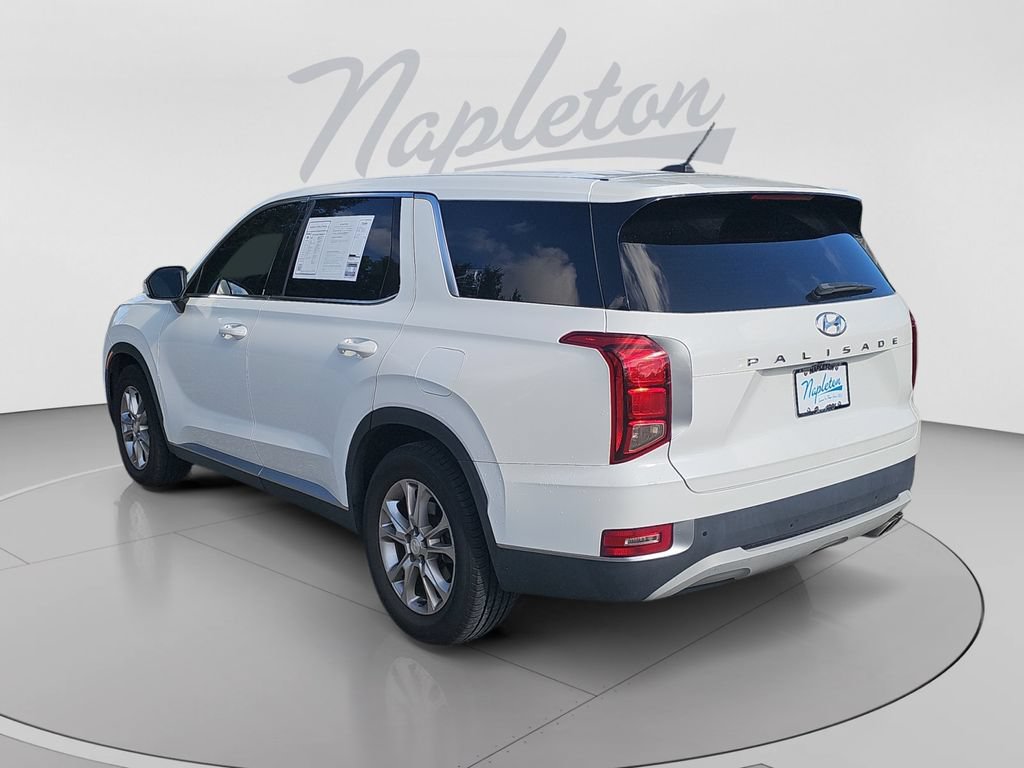 Used 2022 Hyundai Palisade SE FWD image 3