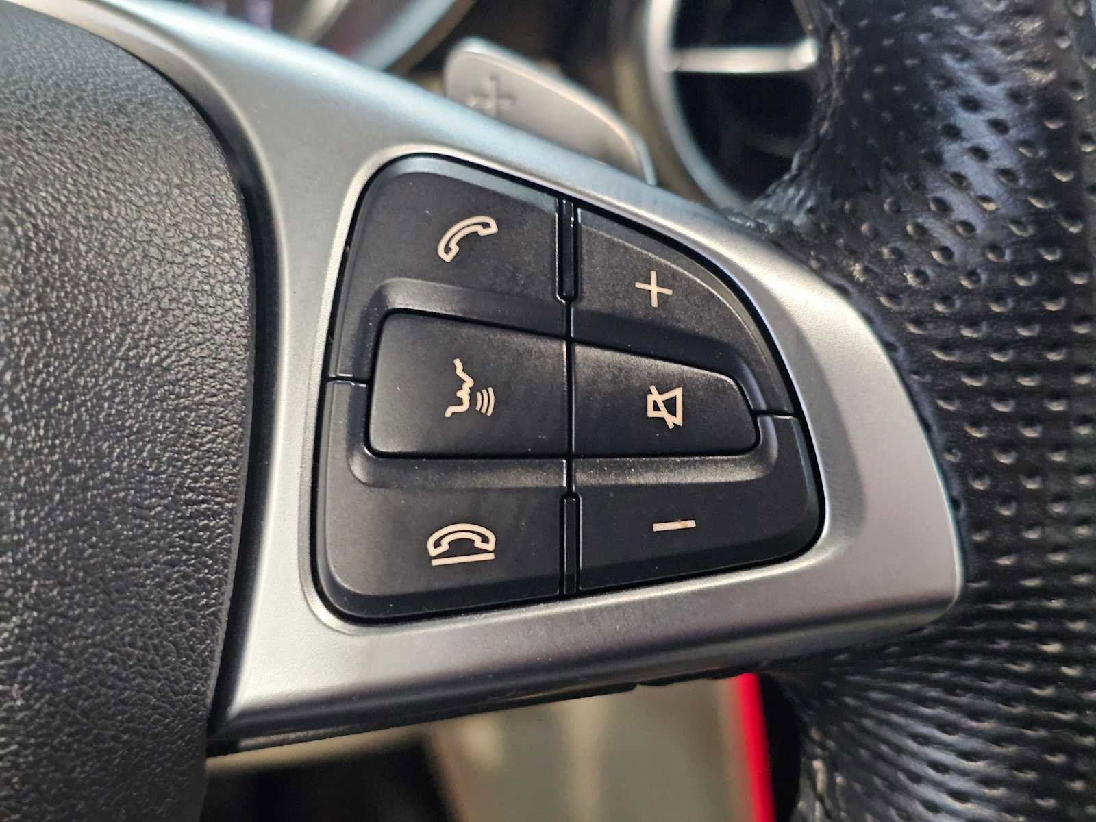 Used 2019 Mercedes-Benz SLC 300 image 19