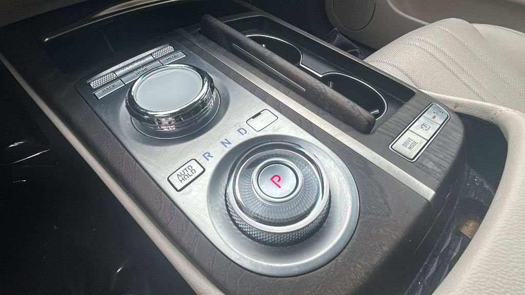 Used 2023 Genesis G80 2.5T w/ Advanced Package image 29