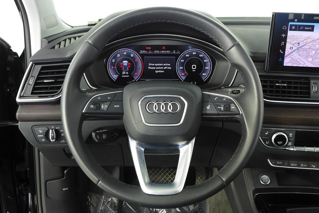 Used 2023 Audi Q5 Prestige w/ Prestige Package image 27
