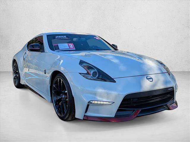 Used 2016 Nissan 370Z NISMO image 3