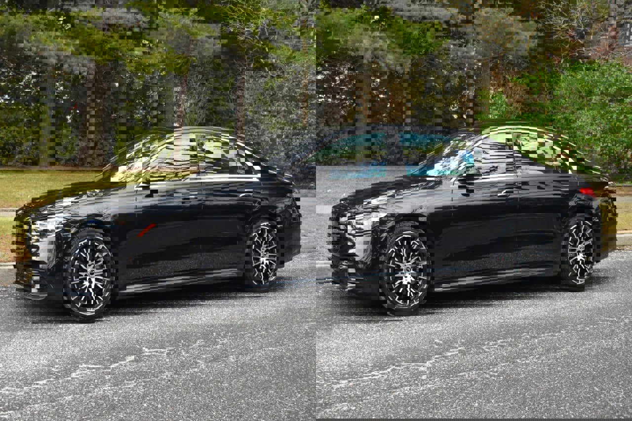 Used 2021 Mercedes-Benz S 580 4MATIC w/ AMG Line image 2