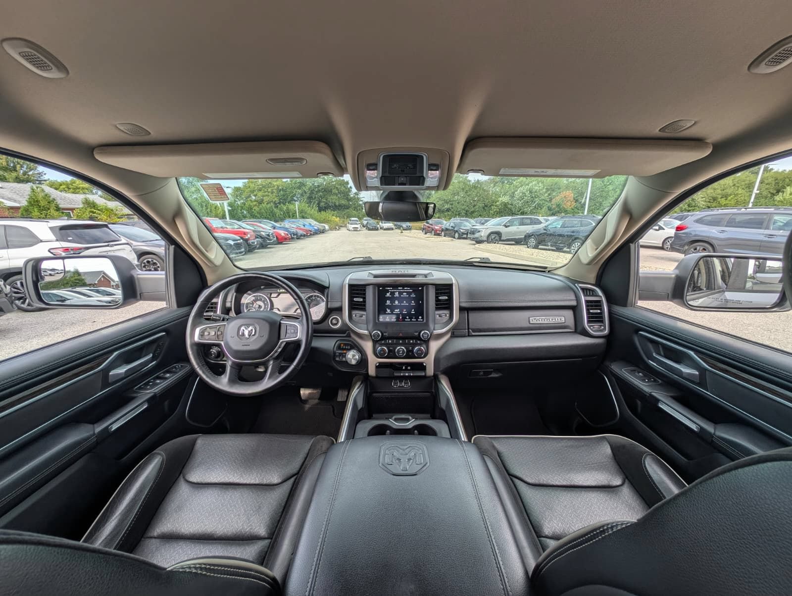 Used 2020 RAM 1500 Laramie AWD/4WD image 20