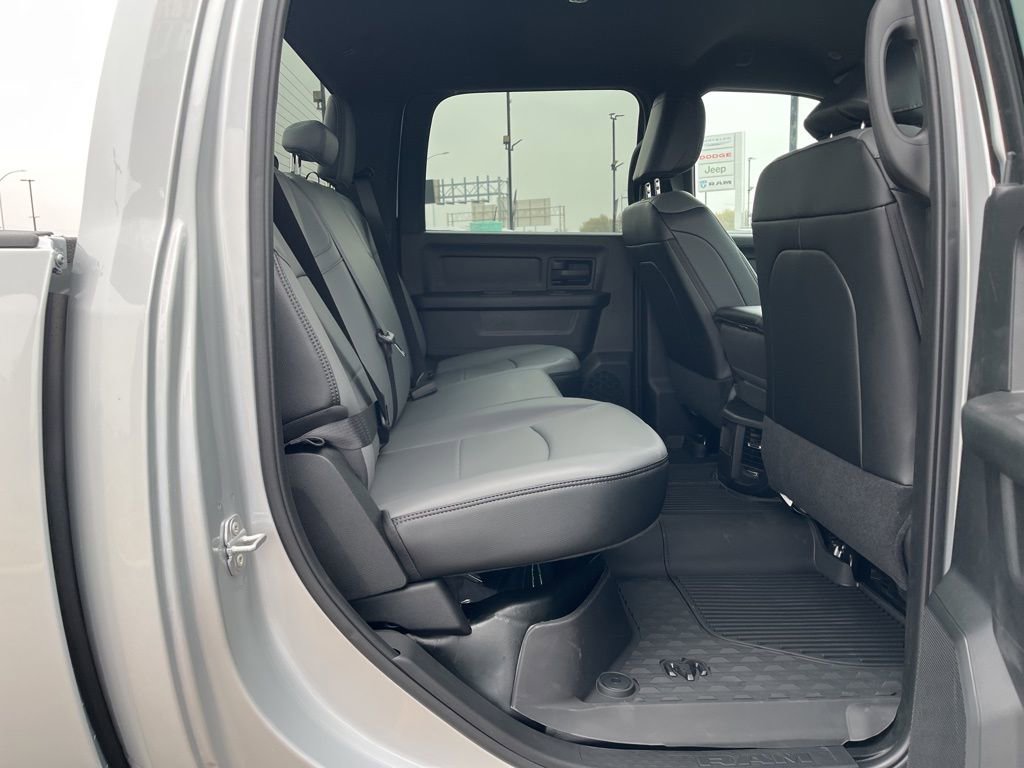 New 2026 RAM 3500 Tradesman w/ Chrome Appearance Group A image 32