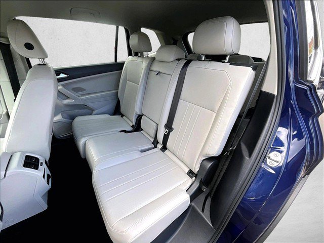 Used 2022 Volkswagen Tiguan SE FWD image 25