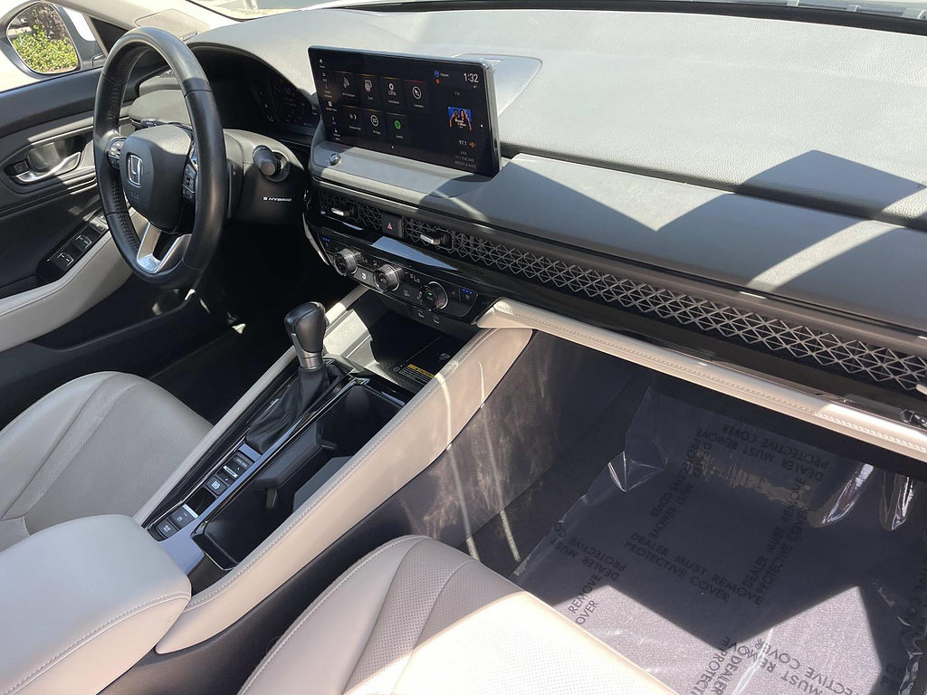 Certified 2023 Honda Accord Touring image 25