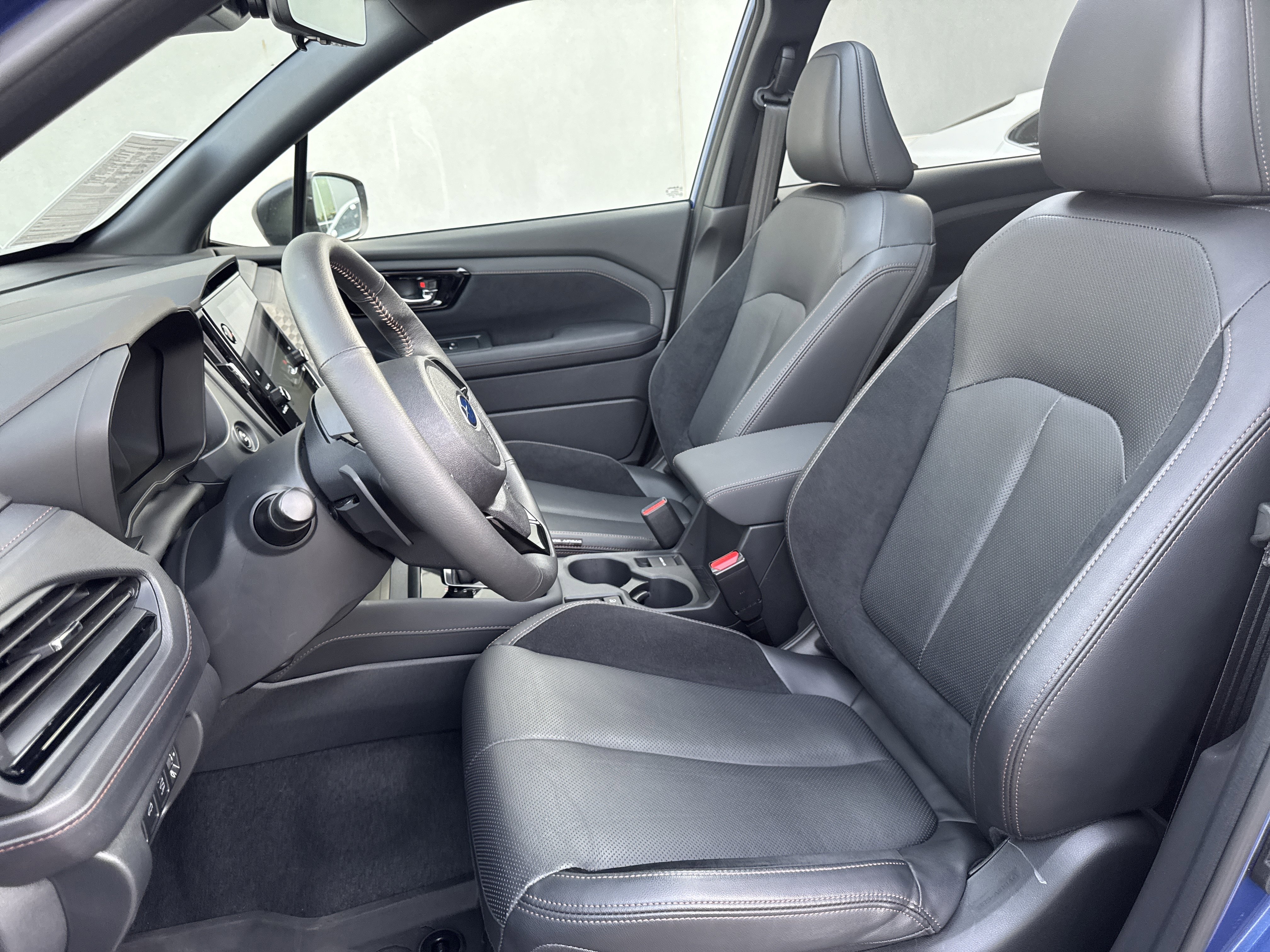 Certified 2025 Subaru Forester Touring w/ Touring Package AWD/4WD image 27
