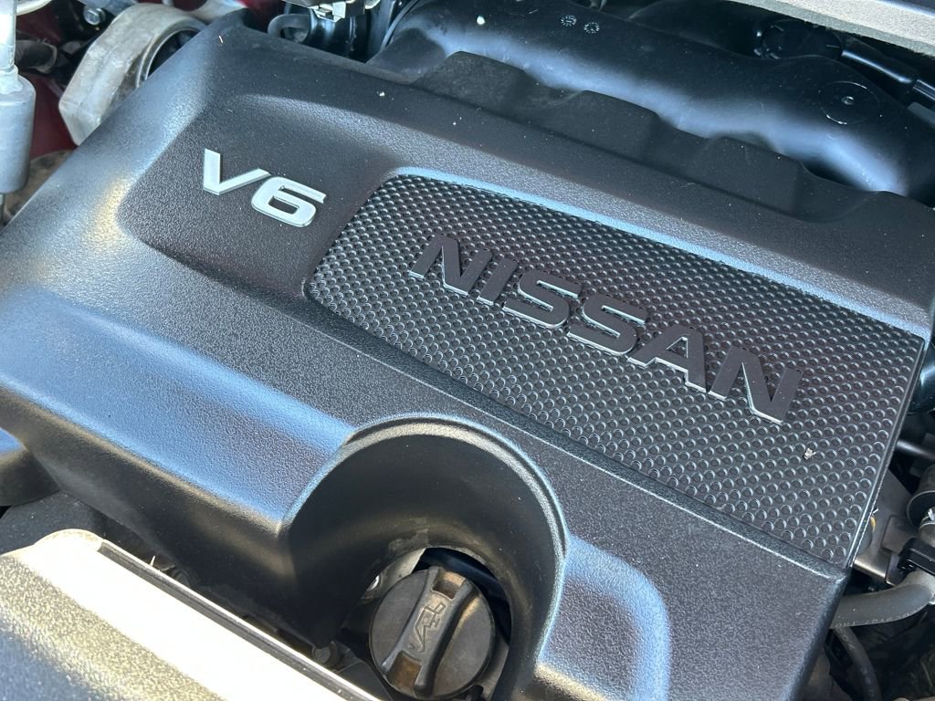 Used 2020 Nissan Pathfinder Platinum image 29