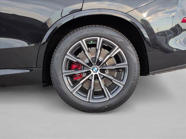 Used 2026 BMW X5 xDrive50e w/ M Sport Package AWD/4WD image 10