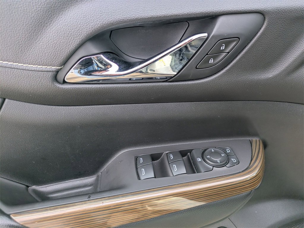 Used 2020 GMC Acadia SLE w/ Driver Convenience Package image 17