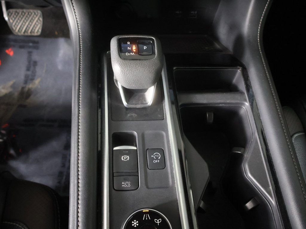 Used 2023 Nissan Pathfinder SL AWD/4WD image 49
