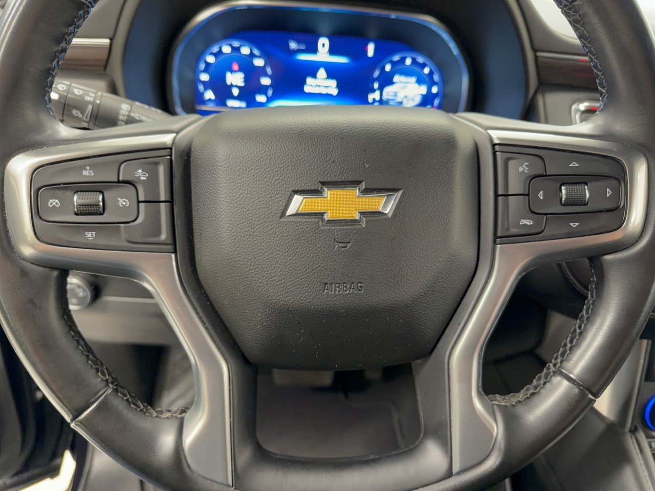 Used 2024 Chevrolet Tahoe LT AWD/4WD image 10