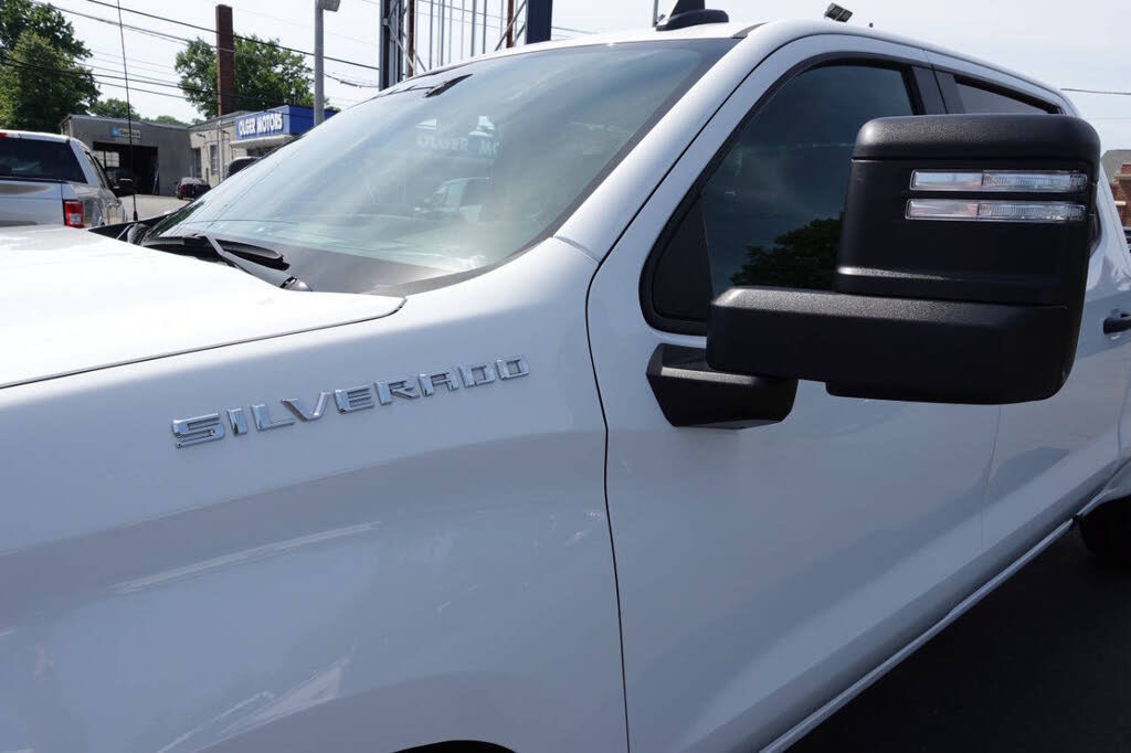 Used 2024 Chevrolet Silverado 1500 W/T w/ WT Value Package AWD/4WD image 7
