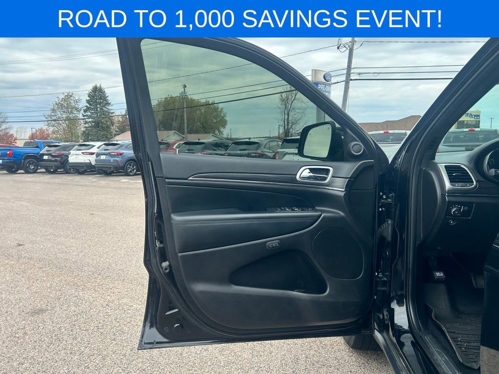 Used 2021 Jeep Grand Cherokee Limited image 11