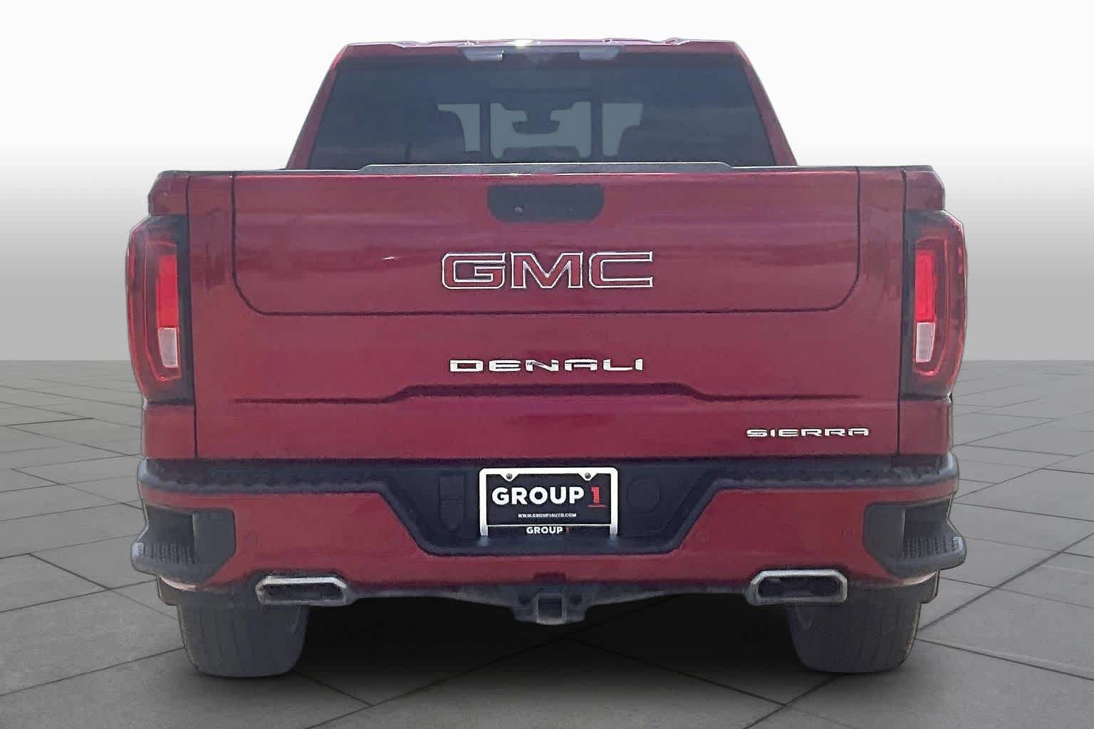 Used 2021 GMC Sierra 1500 Denali w/ Denali Ultimate Package AWD/4WD image 8