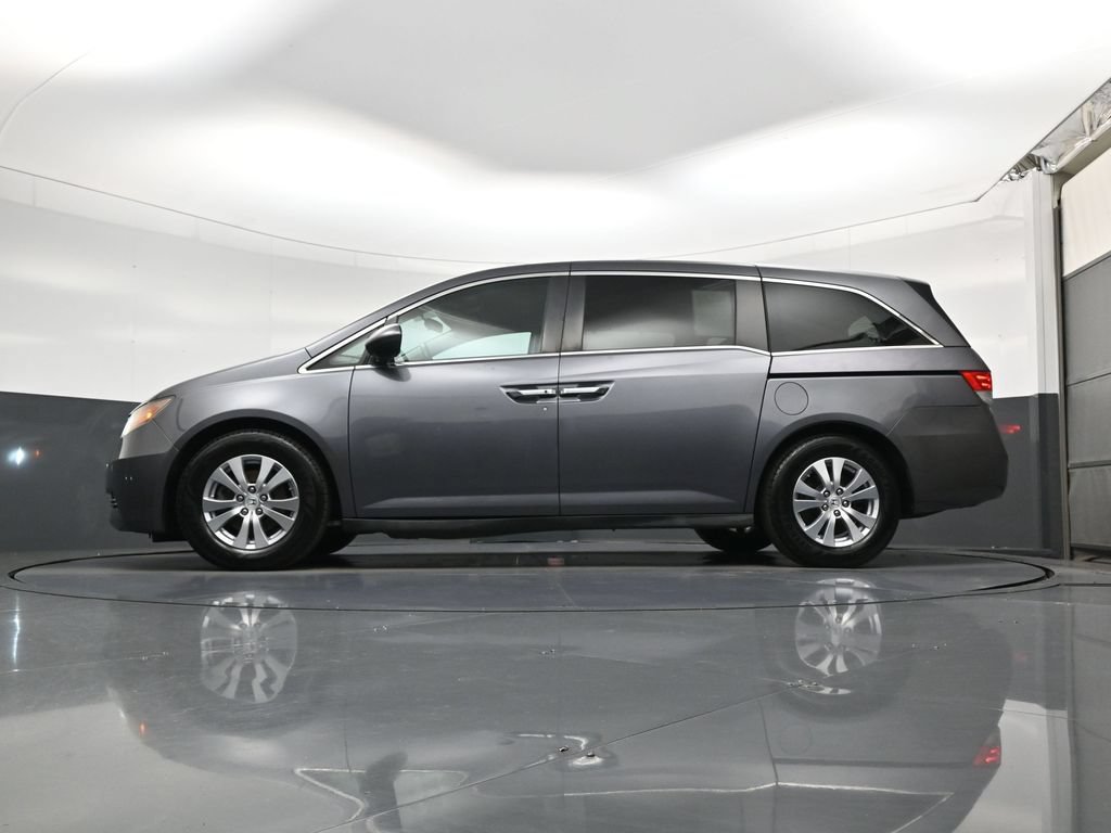 Used 2016 Honda Odyssey SE image 24