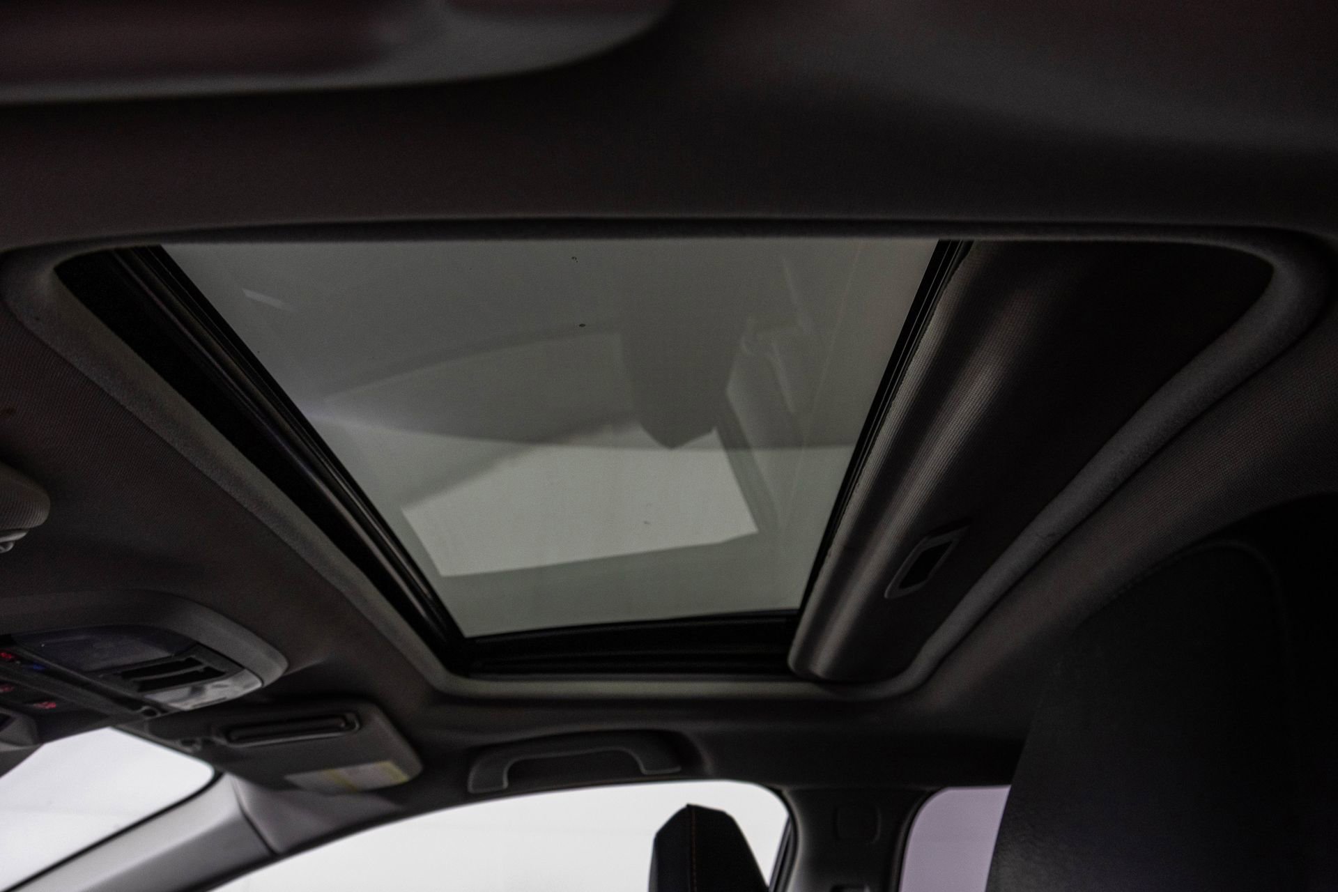 Used 2019 Subaru Crosstrek 2.0i Limited w/ Moonroof Package w/Navigation image 22