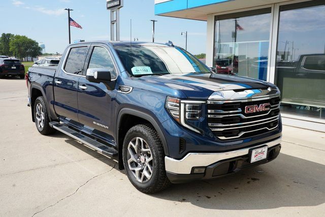 Used 2022 GMC Sierra 1500 SLT w/ X31 Off-Road Package image 35
