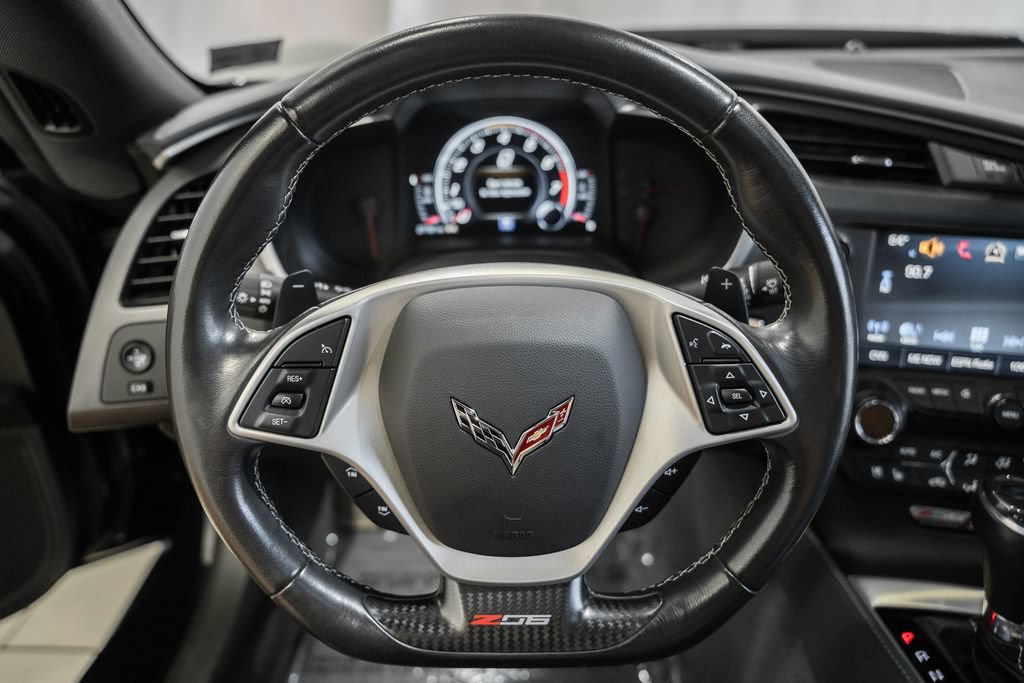 Used 2017 Chevrolet Corvette Z06 RWD image 30