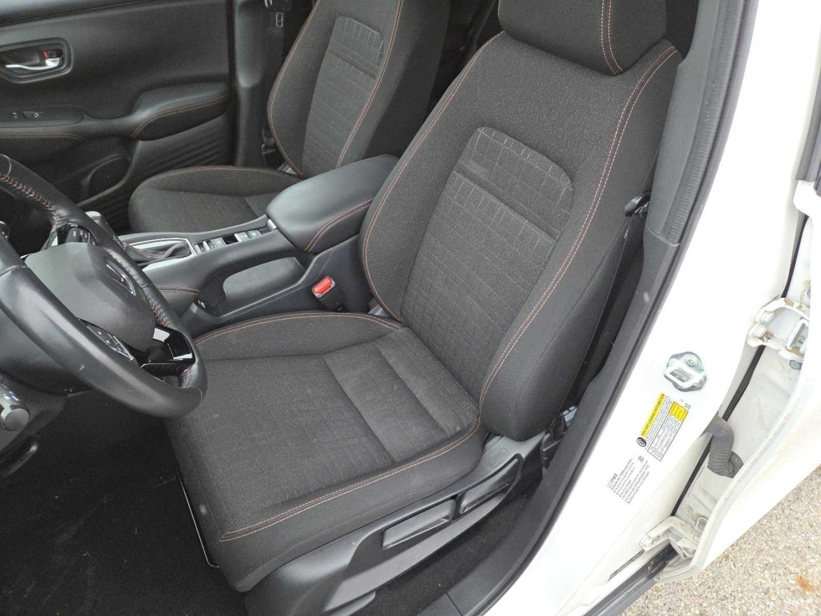 Used 2023 Honda HR-V Sport image 24