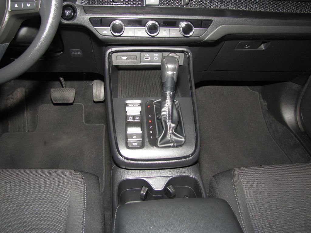 Used 2023 Honda CR-V EX image 15
