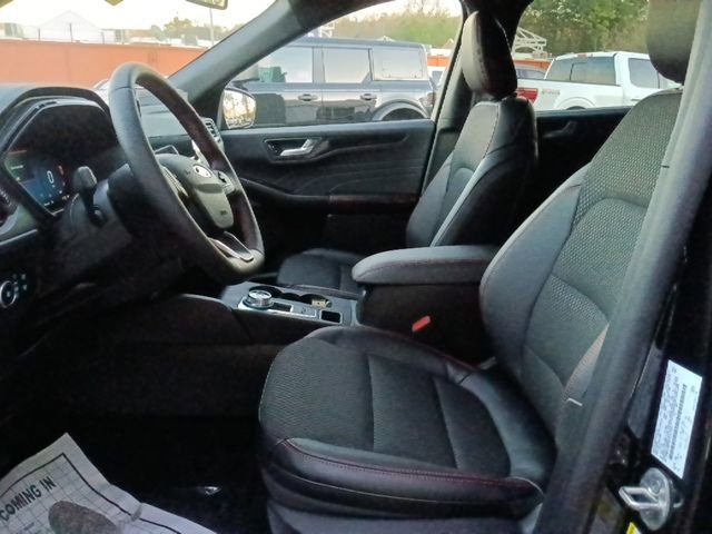 New 2026 Ford Escape ST-Line Elite w/ Equipment Group 501A image 15