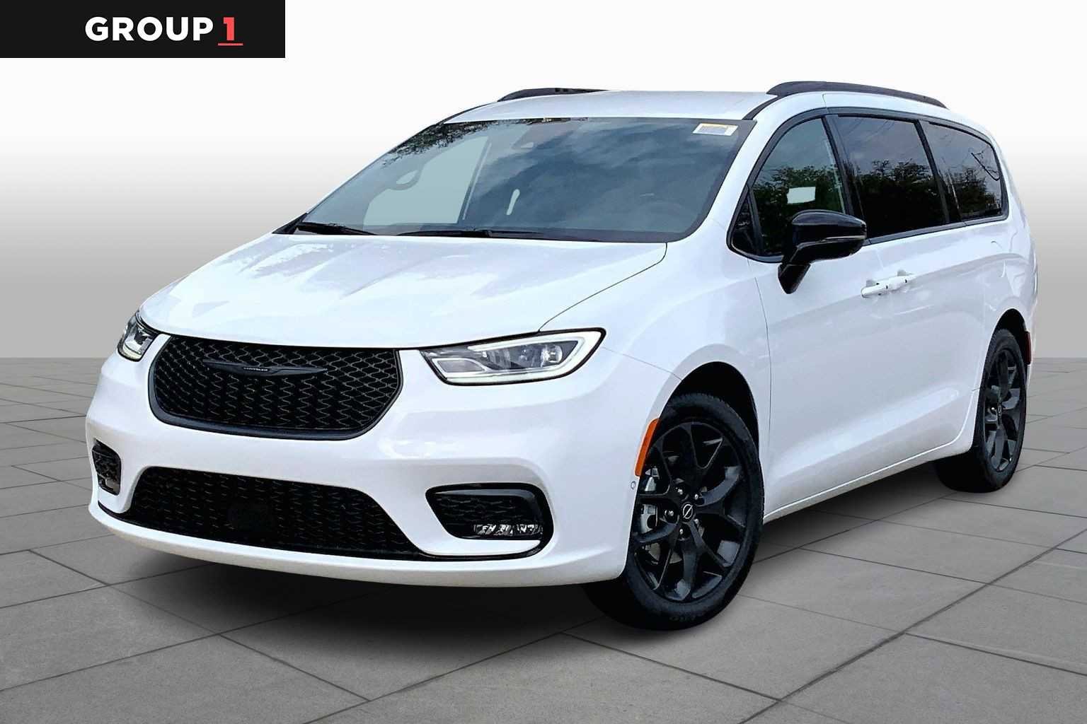 New 2026 Chrysler Pacifica Select w/ S Appearance Package video 1