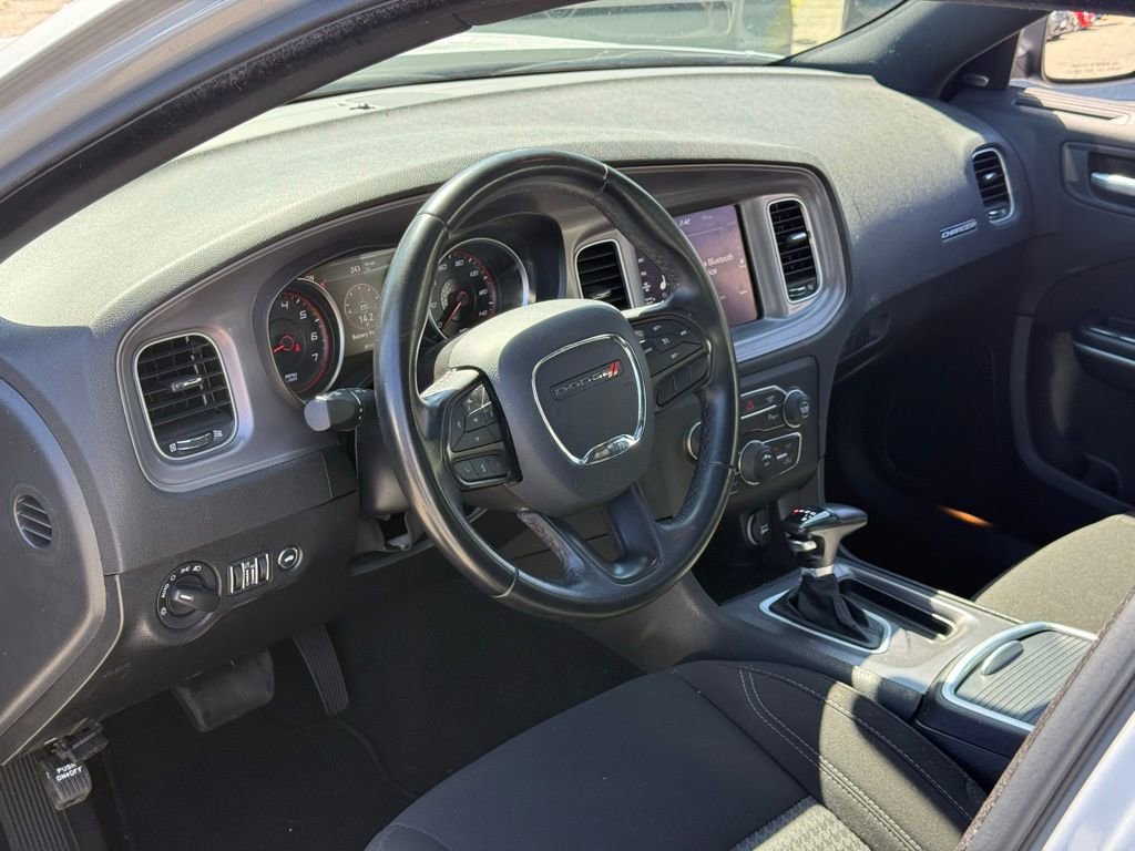 Used 2023 Dodge Charger SXT image 6
