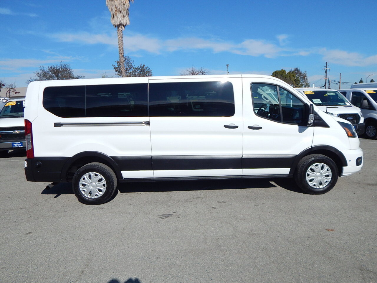 Used 2024 Ford Transit 350 XLT image 9