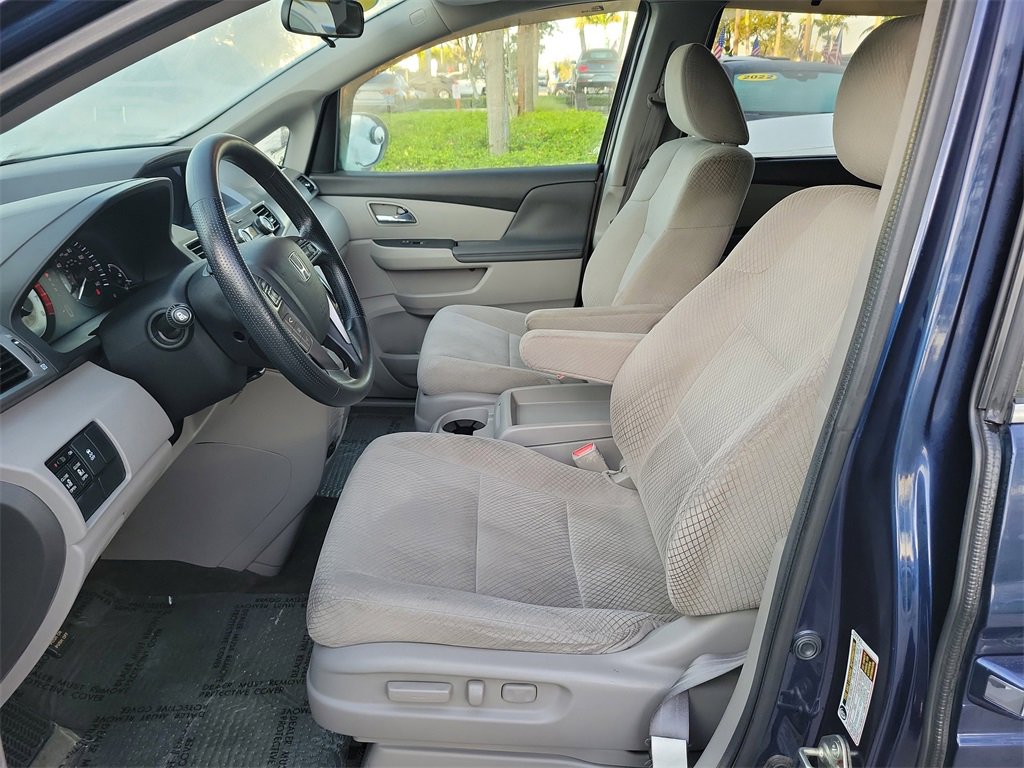 Used 2016 Honda Odyssey EX image 12