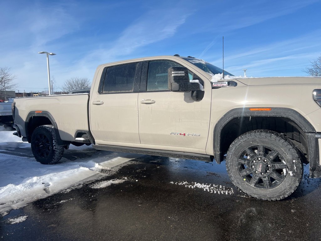 New 2026 GMC Sierra 2500 AT4 w/ AT4 Premium Plus Package image 4