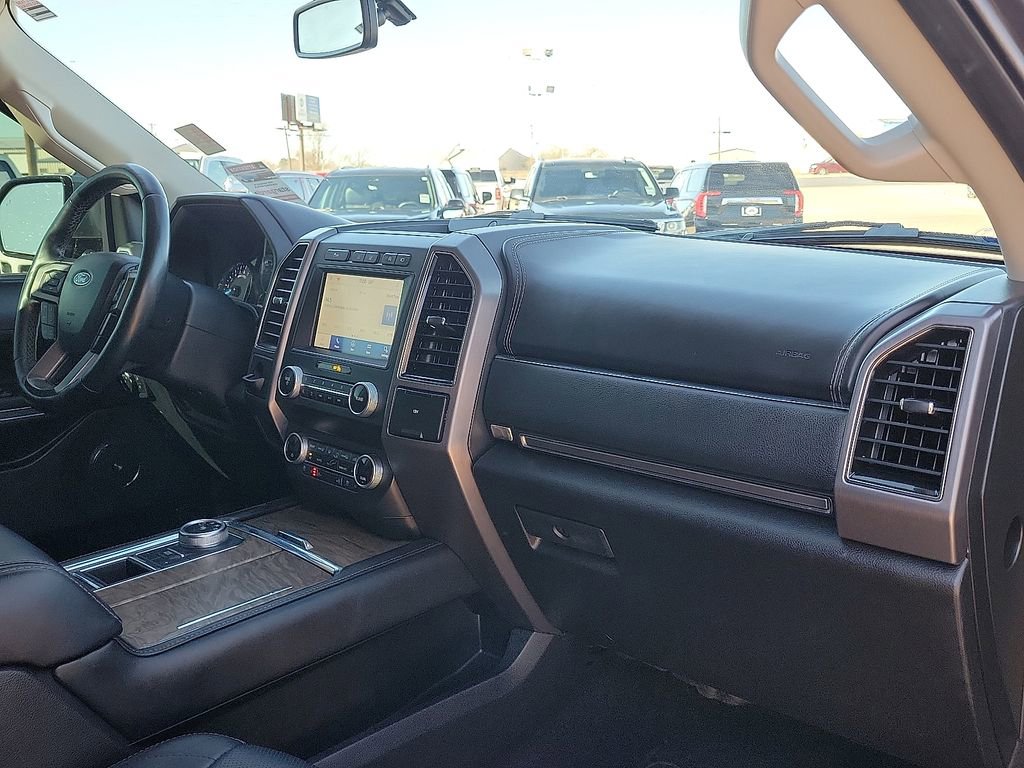 Used 2021 Ford Expedition Platinum image 21