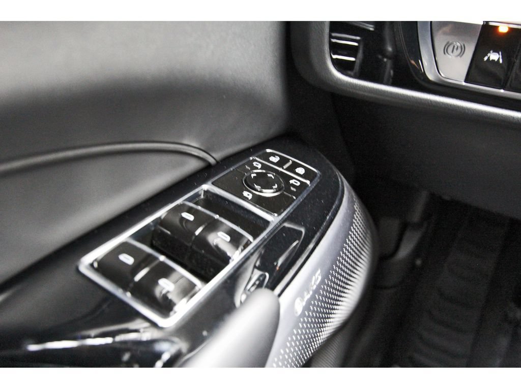 Used 2026 Cadillac Lyriq V w/ Exterior Carbon Fiber Package AWD/4WD image 20